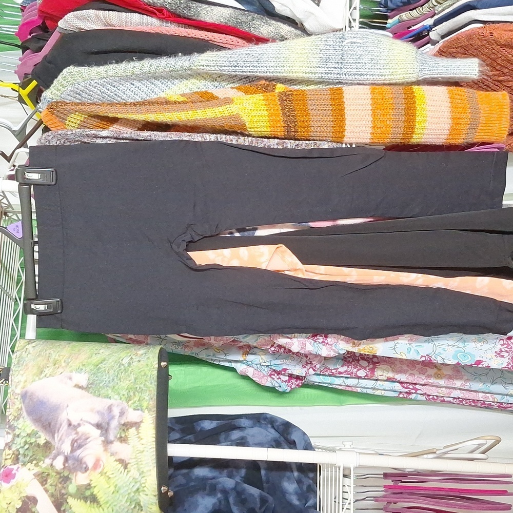 BLUE BRAND TIGHTS SIZE MEDIUM BLACK